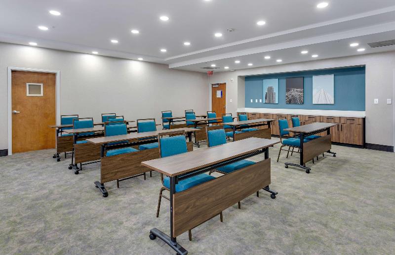 Hampton Inn Houston/Pearland image