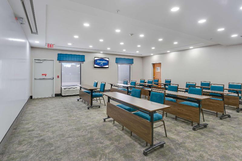 Hampton Inn Houston/Pearland image
