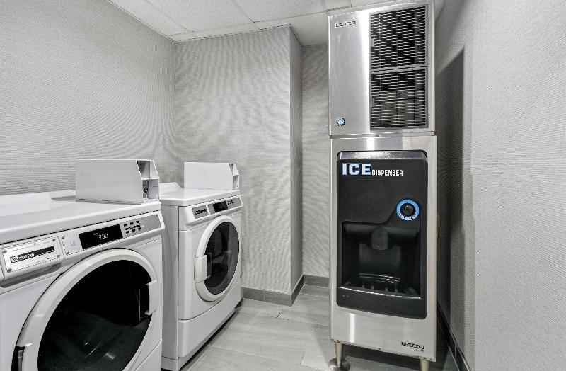 Hampton Inn Houston/Pearland image