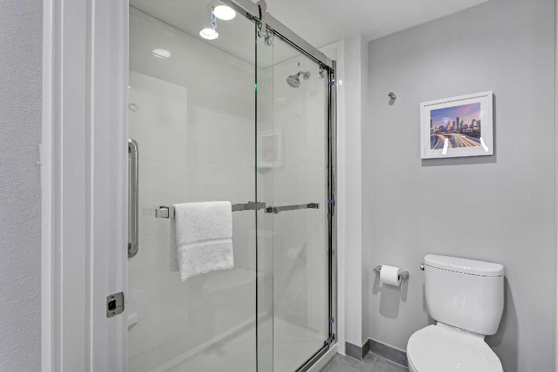 Hampton Inn Houston/Pearland image