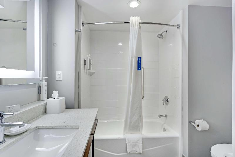 Hampton Inn Houston/Pearland image