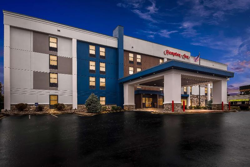 Hampton Inn Lexington/Georgetown image