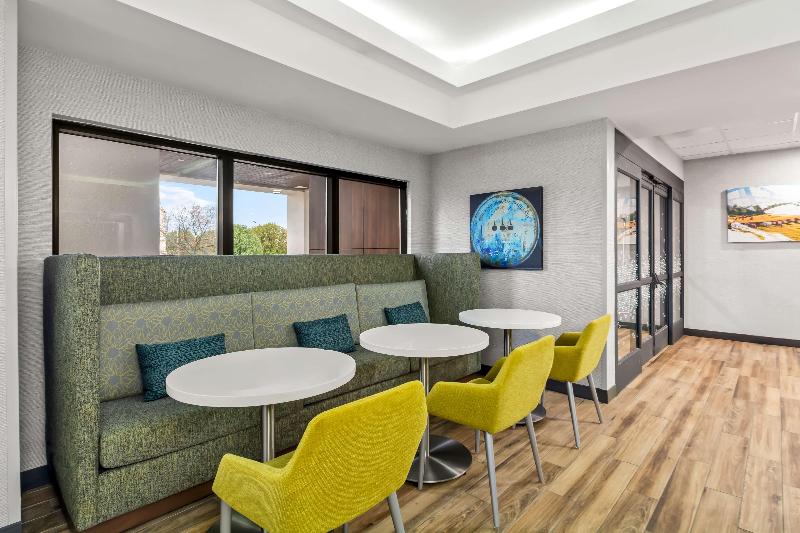 Hampton Inn Lexington/Georgetown image