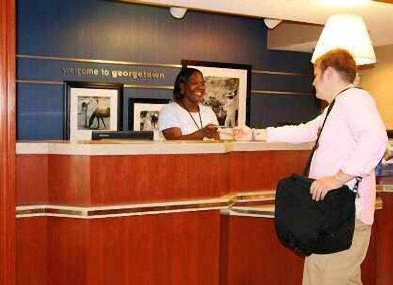 Hampton Inn Lexington/Georgetown image