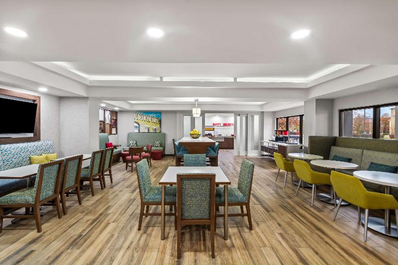 Hampton Inn Lexington/Georgetown image