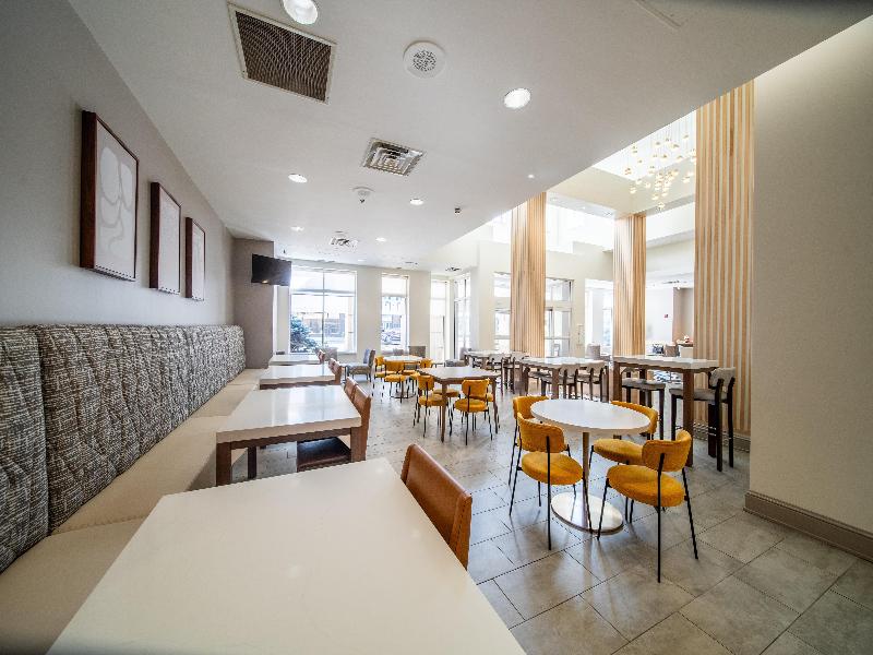 Hilton Garden Inn Rochester Downtown  image