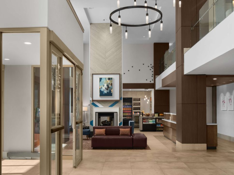 Hilton Garden Inn Bethesda Downtown image