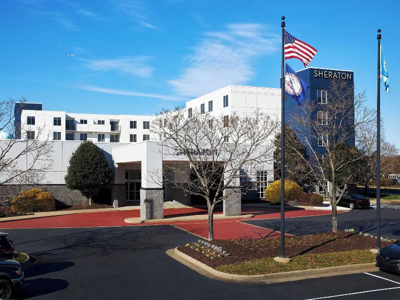 Richmond Airport Hotel