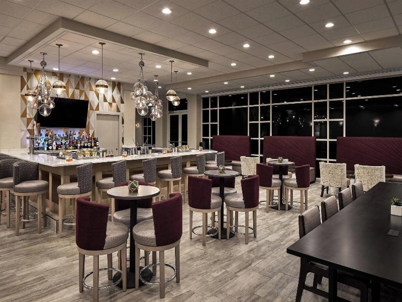 Richmond Airport Hotel