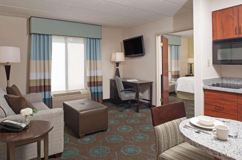 Hampton Inn & Suites Kokomo image