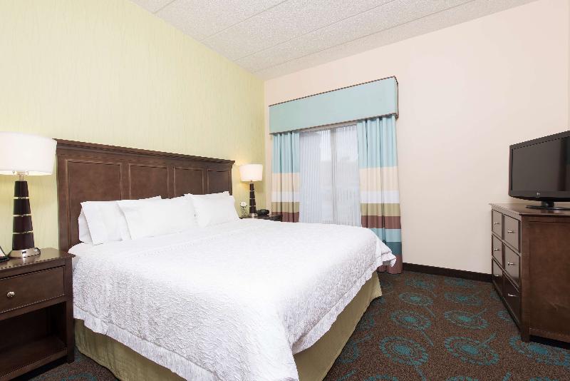 Hampton Inn & Suites Kokomo image