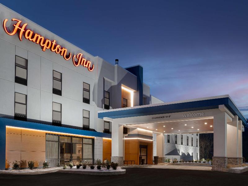 Hampton Inn Bloomsburg image