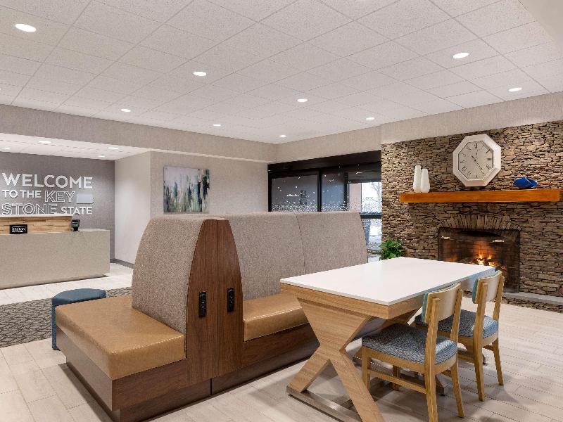 Hampton Inn Bloomsburg image