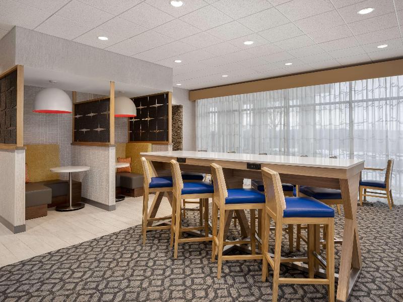 Hampton Inn Bloomsburg image