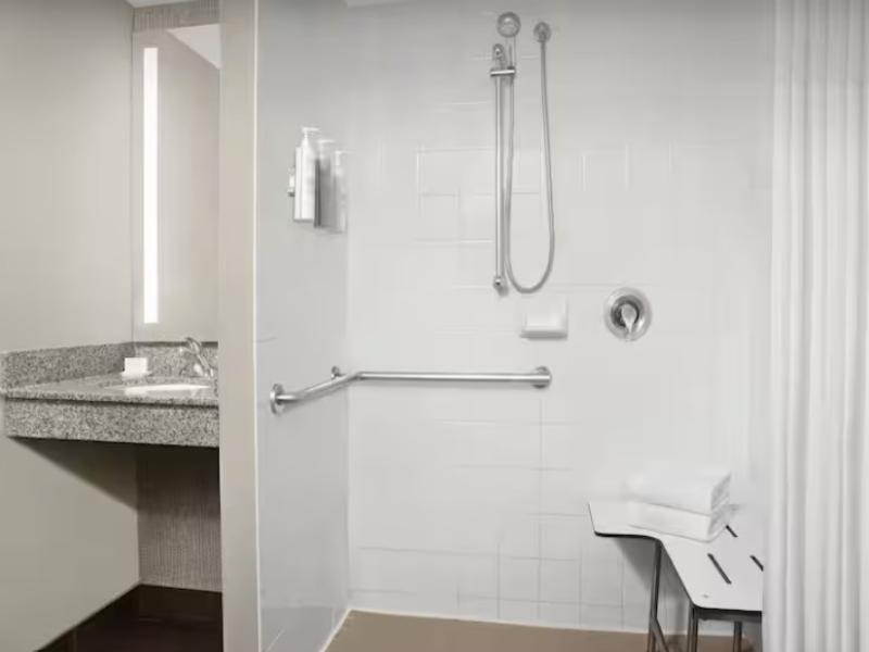 Hilton Garden Inn Hoffman Estates image