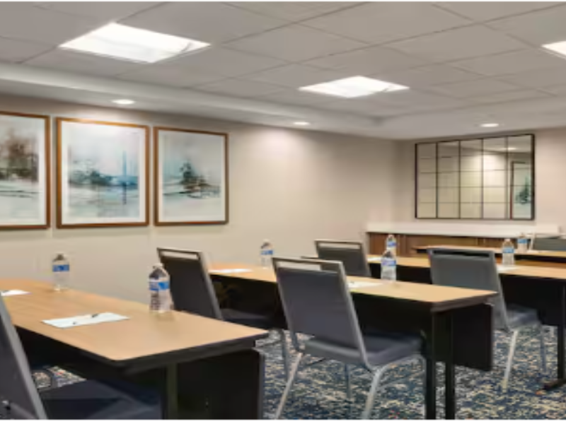 Hampton Inn Hagerstown image