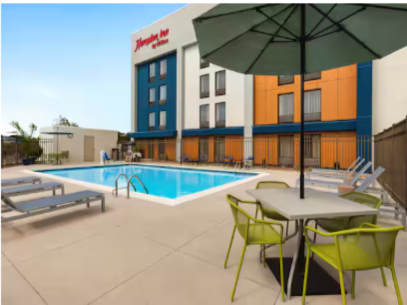 Hampton Inn Hagerstown image
