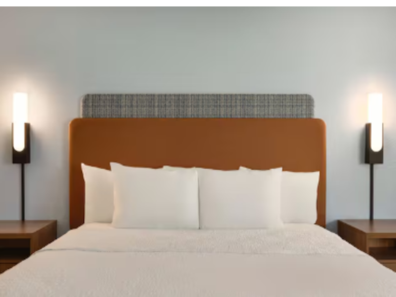 Hampton Inn Hagerstown image