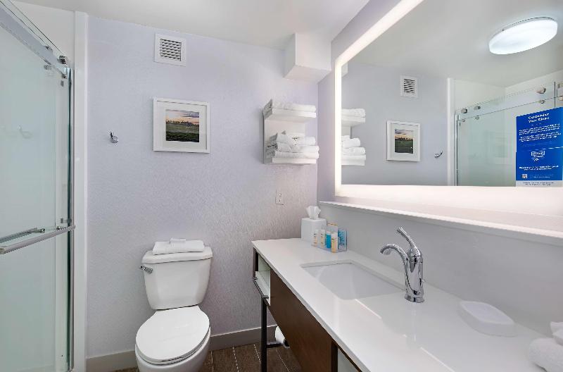 Hampton Inn Corbin image
