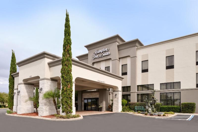 Hampton Inn & Suites Lady Lake/The Villages image