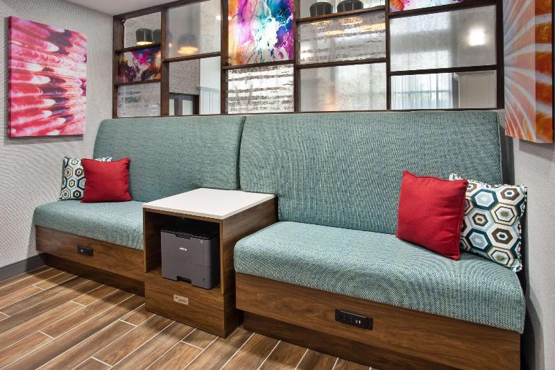 Hampton Inn & Suites Lady Lake/The Villages image