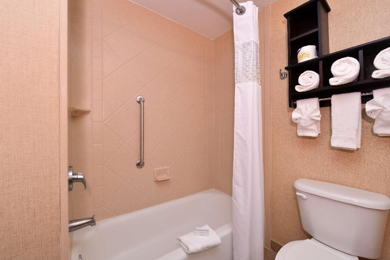 Hampton Inn & Suites Lady Lake/The Villages image