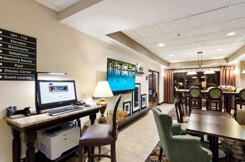 Hampton Inn Mount Dora image