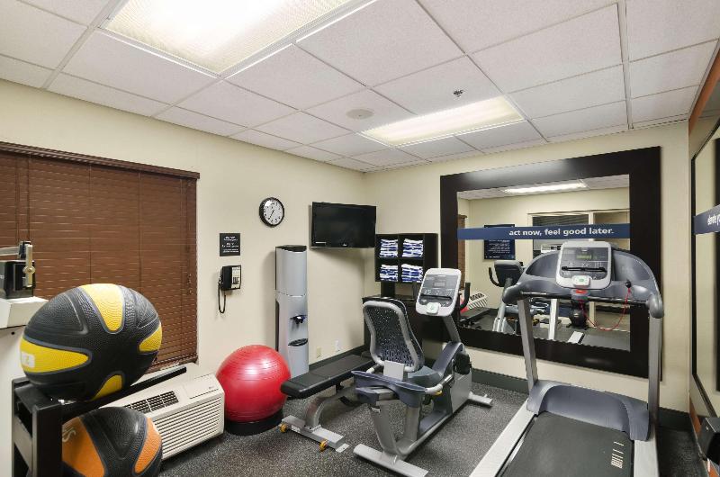 Hampton Inn Mount Dora image