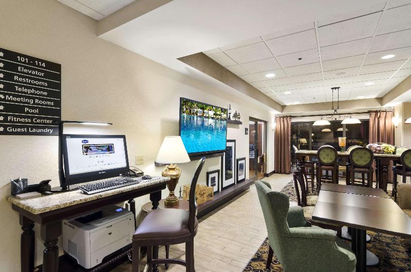 Hampton Inn Mount Dora image