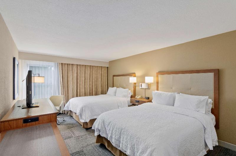 Hampton Inn Mount Dora image