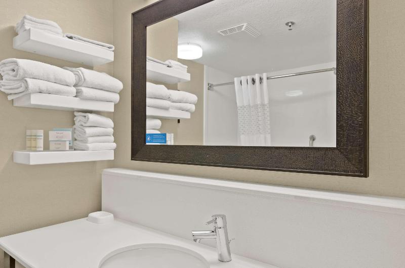 Hampton Inn Mount Dora image