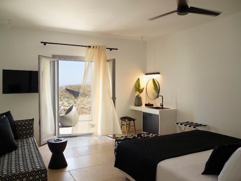 Absolute Paradise Santorini — photo 22