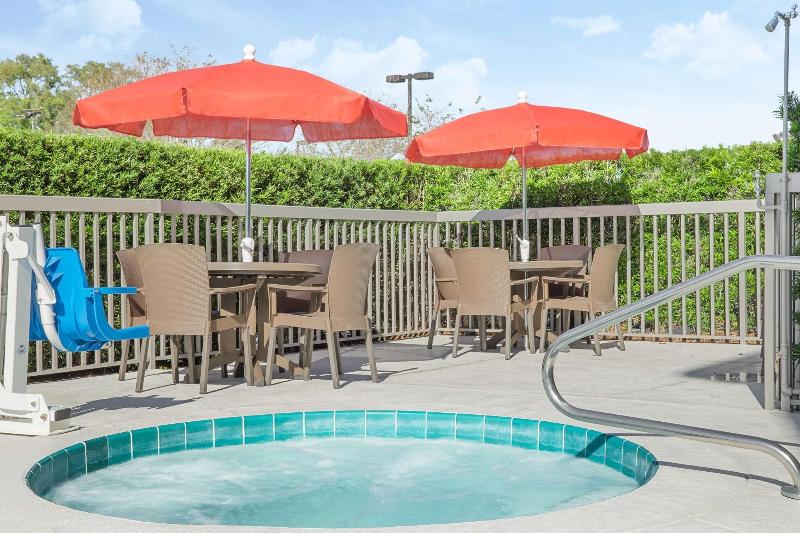 Hampton Inn Debary/Deltona/Orange City image