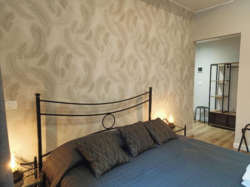 Nicole Suite image