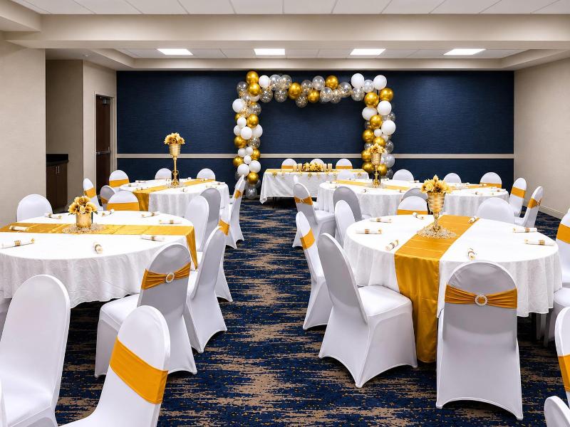Comfort Suites Palm Bay - Melbourne image