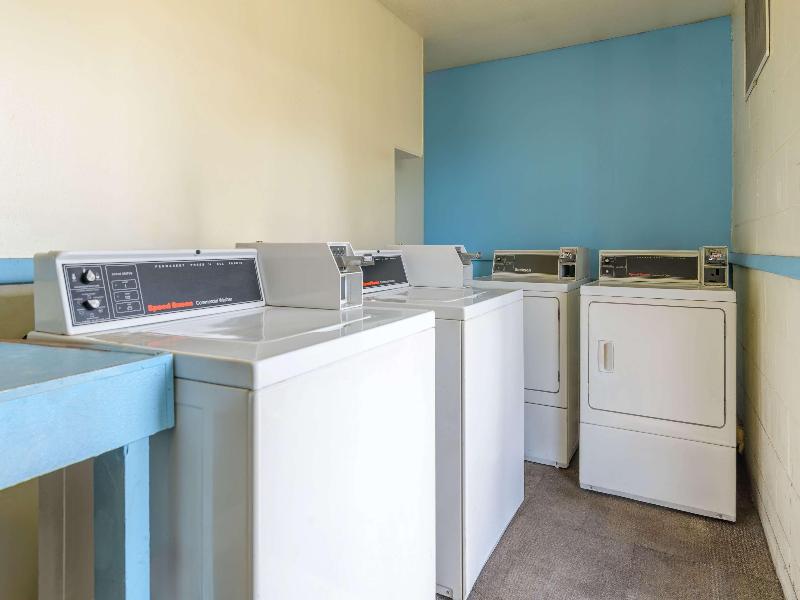 Motel 6 Spring Hill Weeki Wachee image