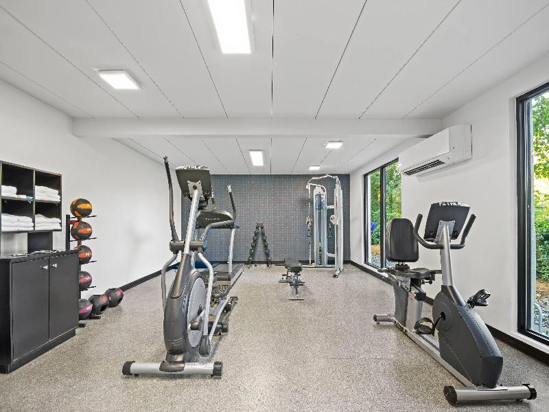 La Quinta Inn Suites By Wyndham Sturbridge image