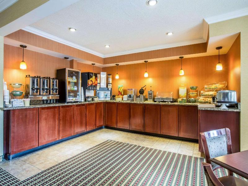 Quality Inn Colchester - Burlington image