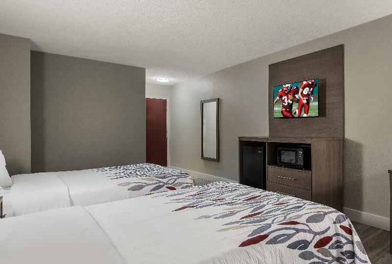 Red Roof Inn & Suites Vineland - Buena photo 13