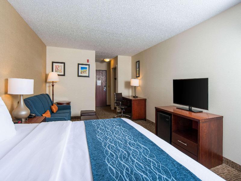 Comfort Inn Naugatuck-Shelton, Ct image