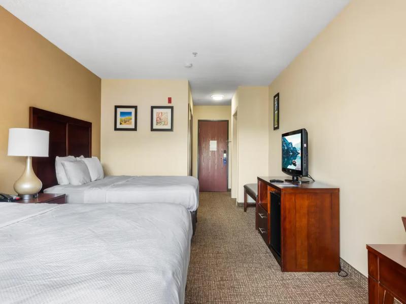 Comfort Inn Naugatuck-Shelton, Ct image