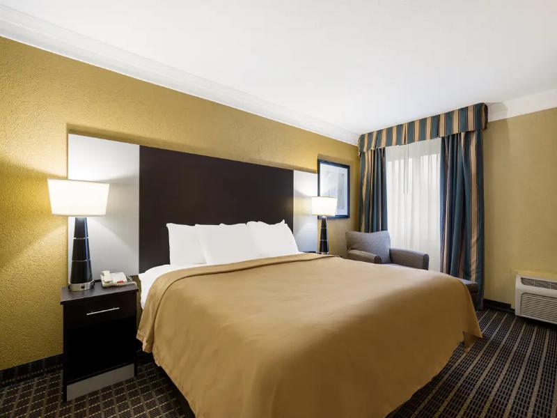 Quality Inn & Suites Fairgrounds image
