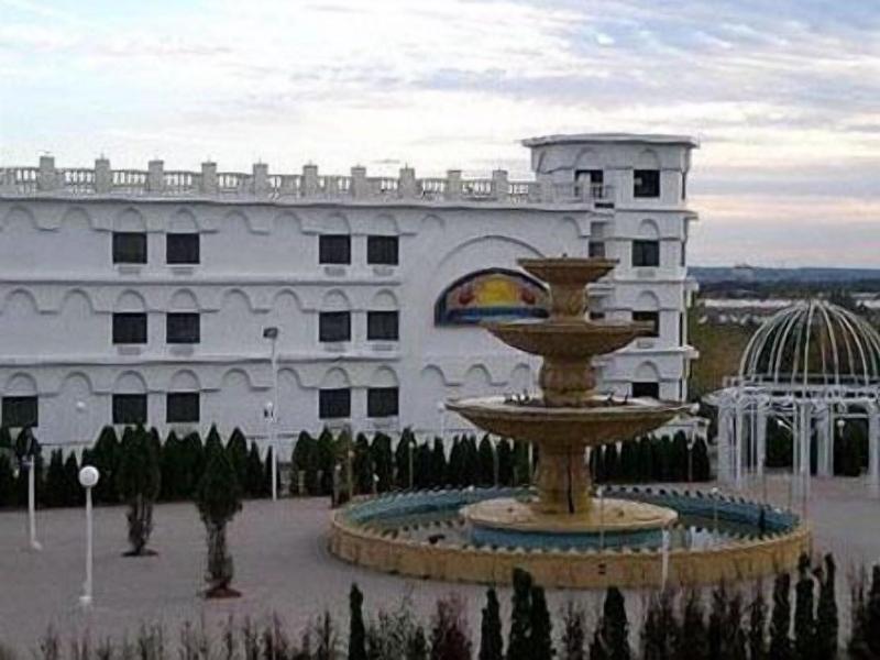 Raritan Hotel image
