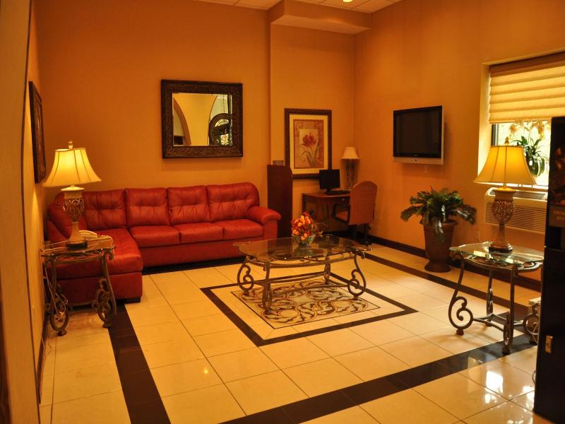 Raritan Hotel image