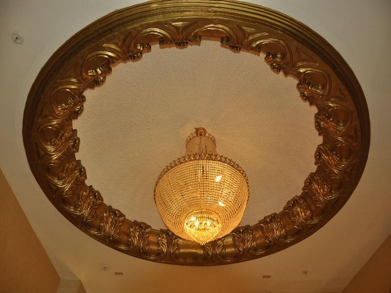 Raritan Hotel image