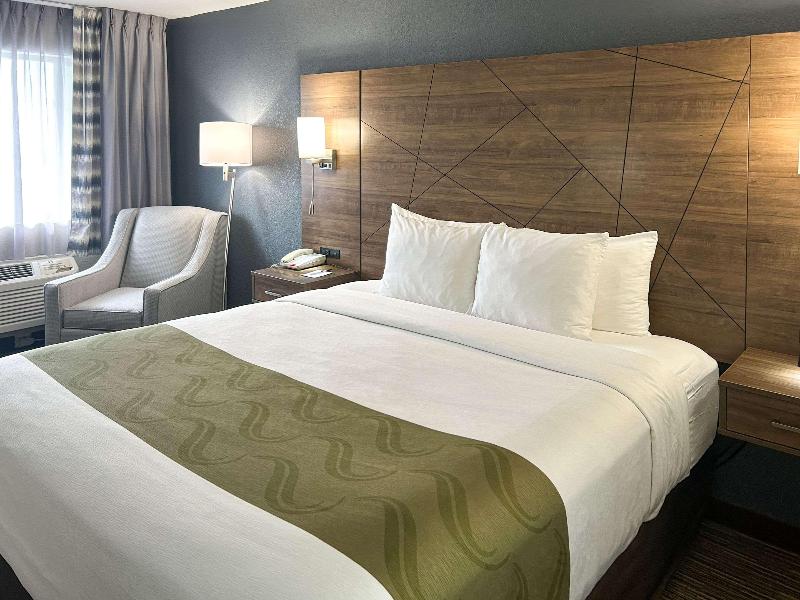 Quality Inn & Suites Northampton- Amherst image