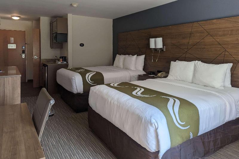 Quality Inn & Suites Northampton- Amherst image