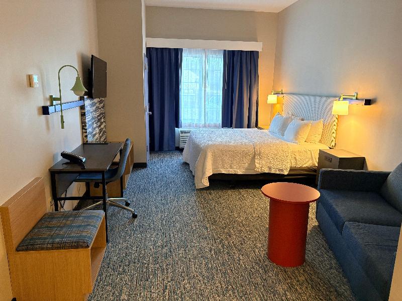 Garner Hotel Mahwah by IHG image