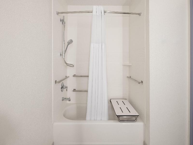 Garner Hotel Mahwah by IHG image