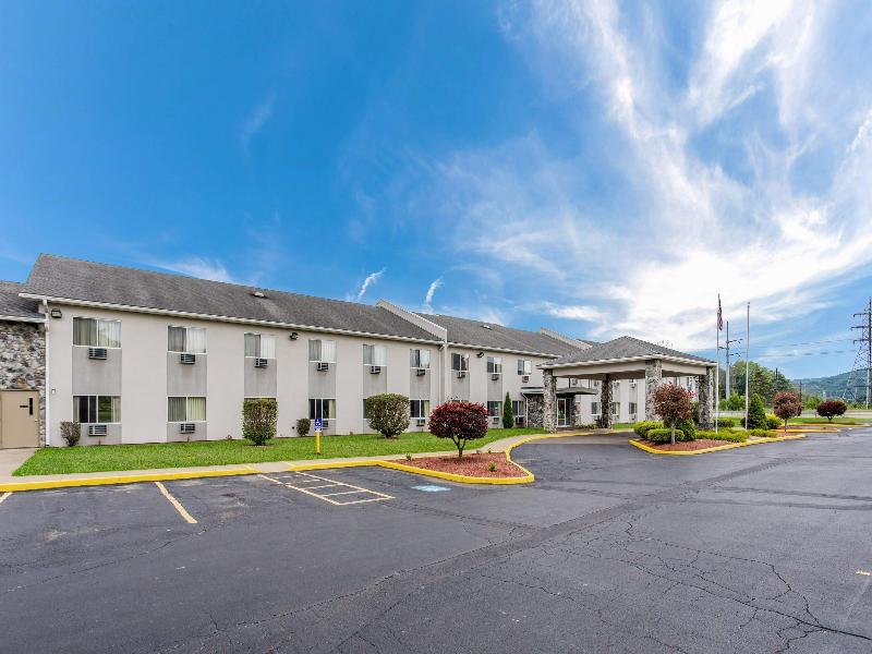 Econo Lodge Painted Post - Corning image